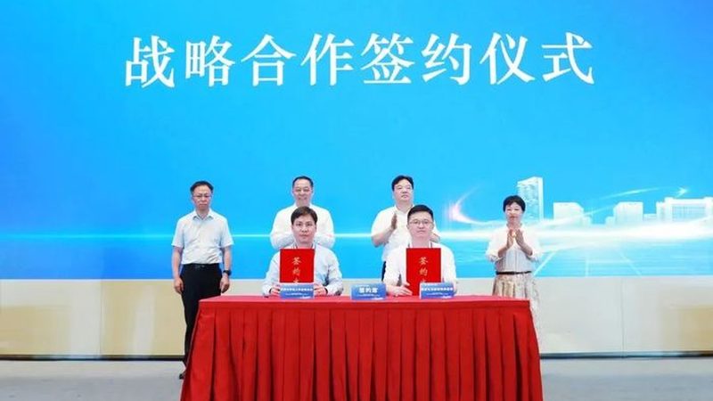上海精细化工产品代理商：如何选择合适的合作伙伴？**
